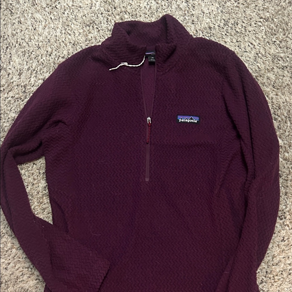 Patagonia R1 Women’s Half Zip-Up Air Fleece in Deep Burgundy